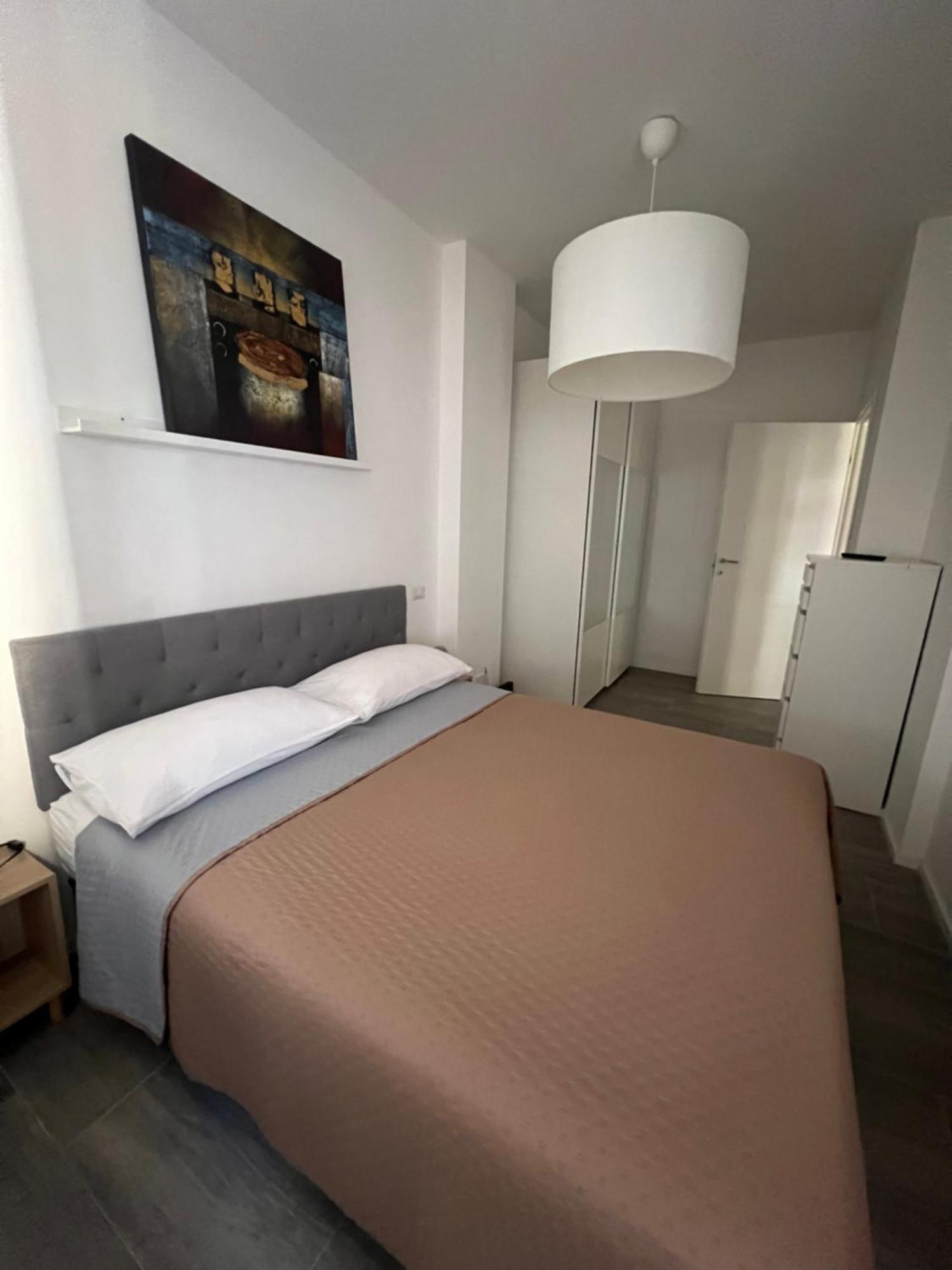 Tiburtina Flam Guest House Roma Ngoại thất bức ảnh